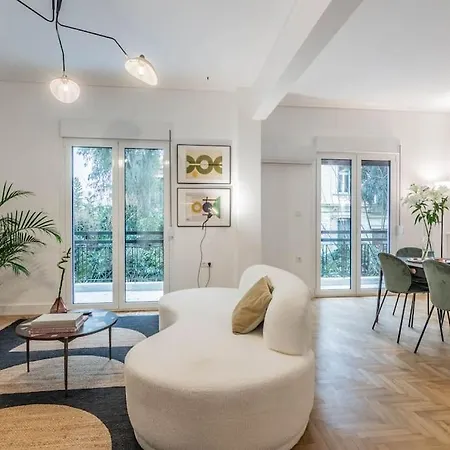 Alba Apartment *
